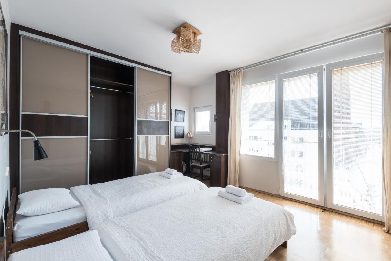 Samba Apartment Вроцлав Екстериор снимка